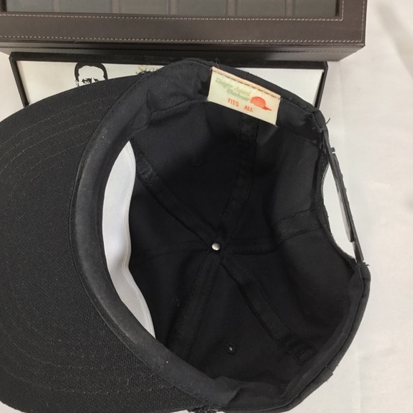 7PC Vintage Tom Peterson's Wrist Watch & Snapback Hat LOT Kurt Cobain EUC Box - Picture 8 of 16